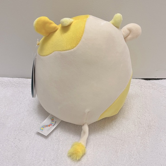 Squishmallows Bodie the cow - Picture 3 of 3